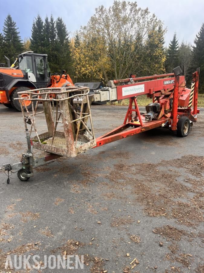Denka 18 m tilhengerlift – reparasjonsobjekt / delelift