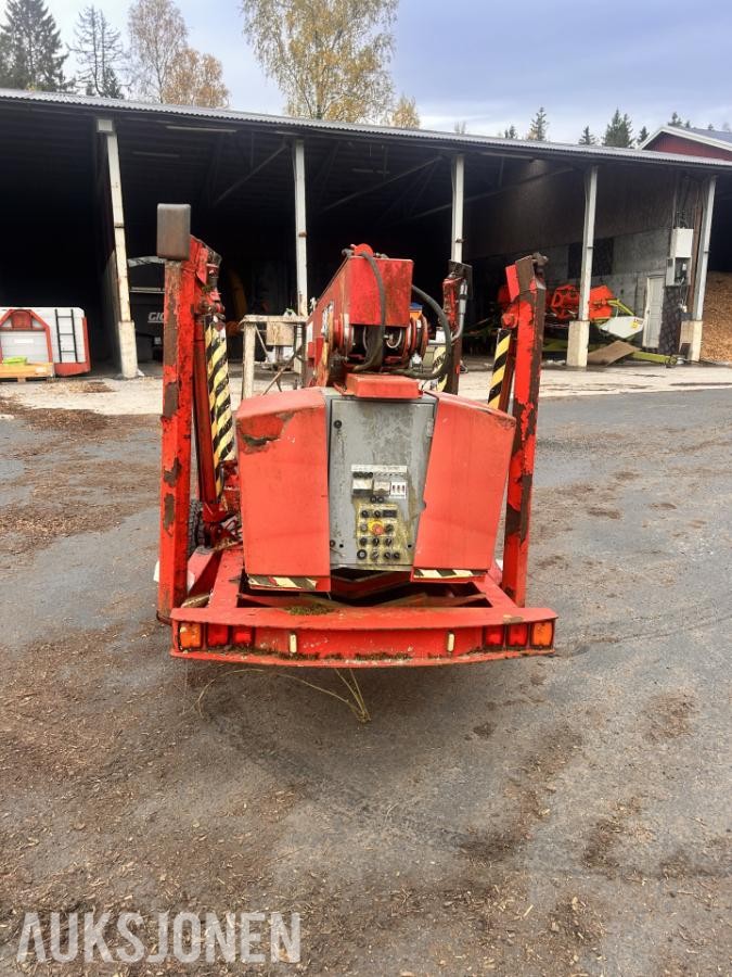 Denka 18 m tilhengerlift – reparasjonsobjekt / delelift