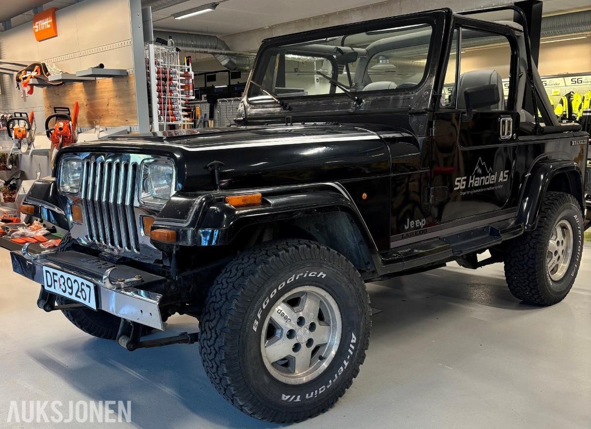 1988 Jeep Wrangler, WRANGLER 4.2-0 4WD, 165124km