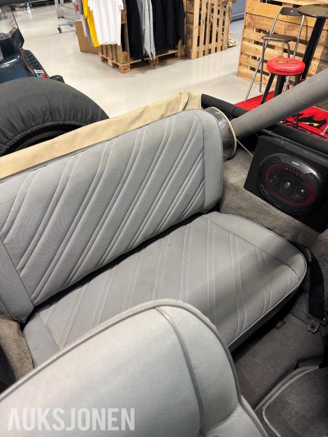 1988 Jeep Wrangler, WRANGLER 4.2-0 4WD, 165124km