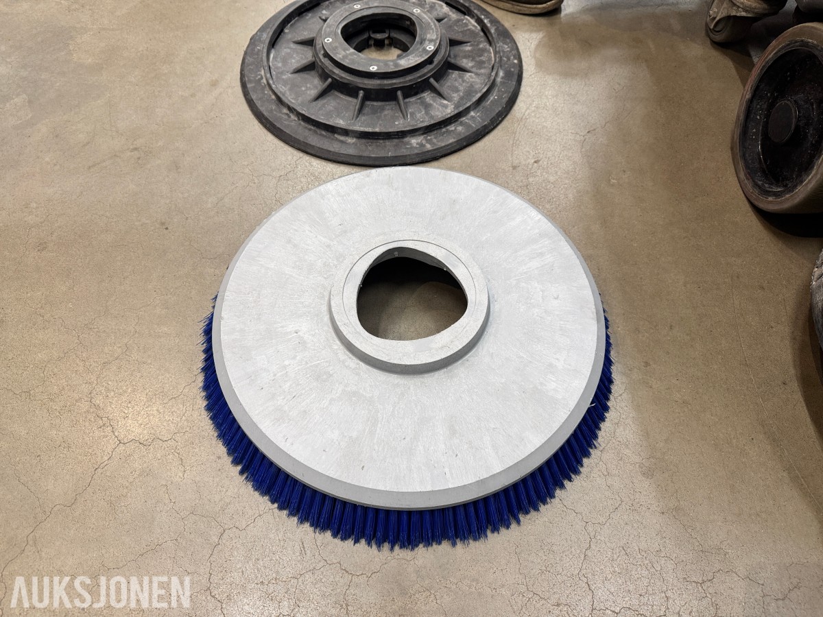 Nilfisk SC401 43 BD FP gulvvaskemaskin - 349 timer