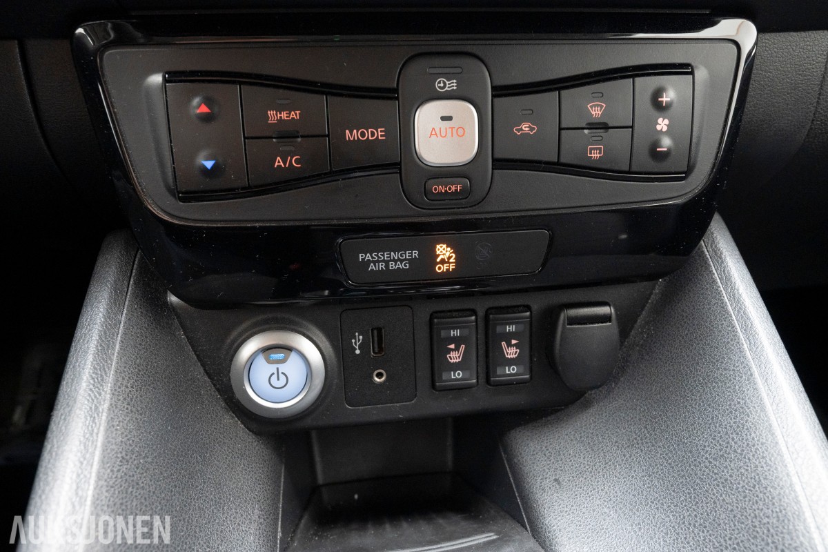 2018 Nissan Leaf N-CONNECTA 40 KWH ACC 360-KAMERA NAVI VARMER