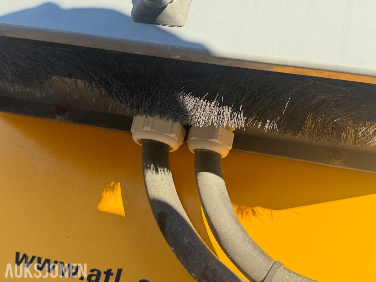 2011 Atlas Copco QAS 60 strømaggregat - 230V / 400V