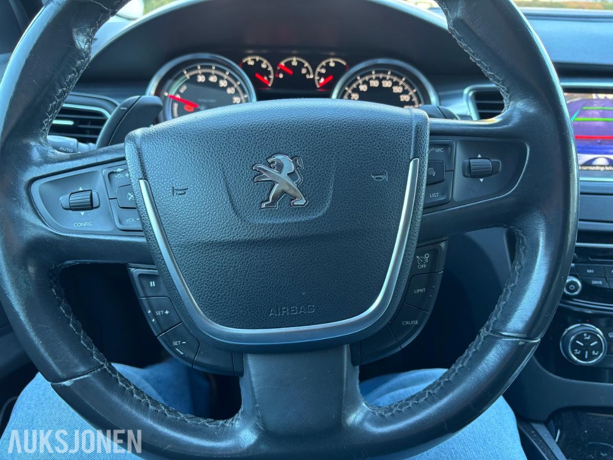 2015 Peugeot 508 RXH 2.0 HYBRID 200HK 4X4 RYGGEKAMERA. SOLTAK, HENGERFESTE