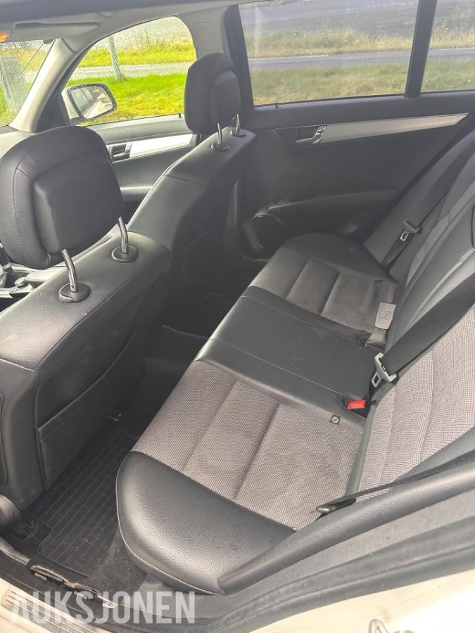 2008 Mercedes-Benz C 200 CDI MANUELL EU-OK 06.28 HENGERFESTE DELSKINN