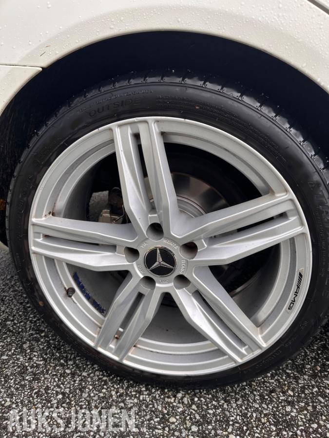 2008 Mercedes-Benz C 200 CDI MANUELL EU-OK 06.28 HENGERFESTE DELSKINN