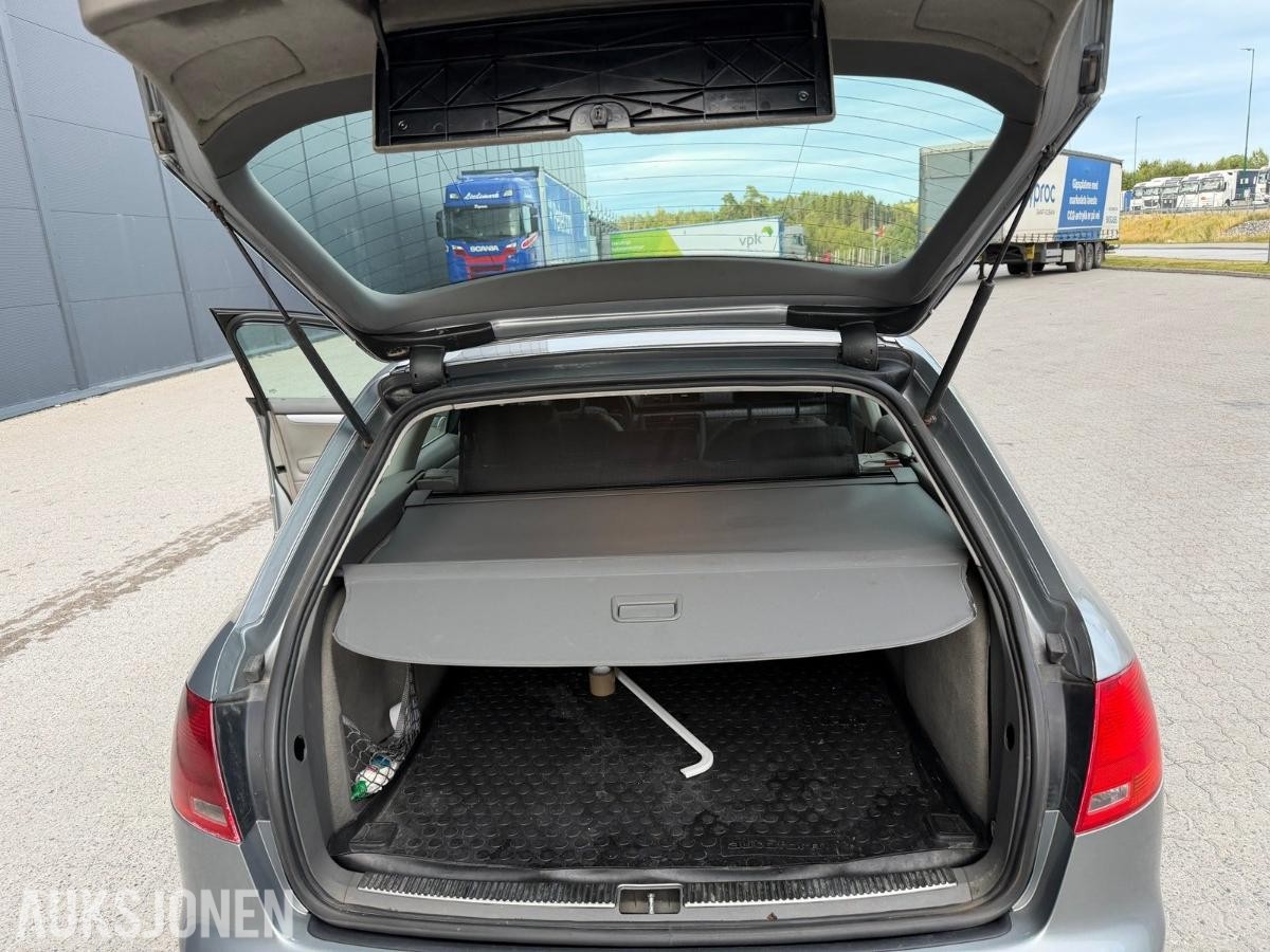 2006 AUDI A4 2.0 TDI MULTITRONIC HENGERFESTE SKINN