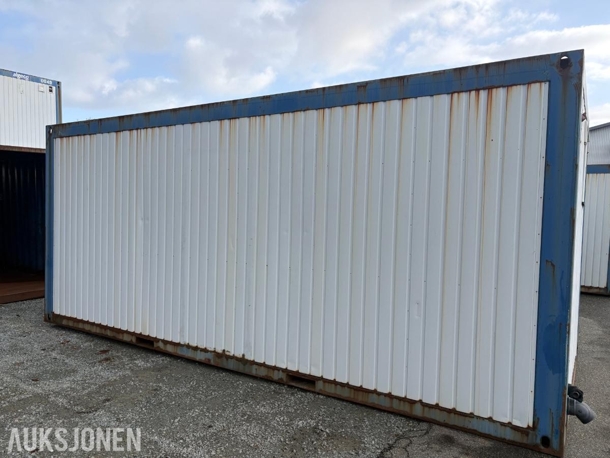 Sanitærcontainer med WC, dusj og garderobe