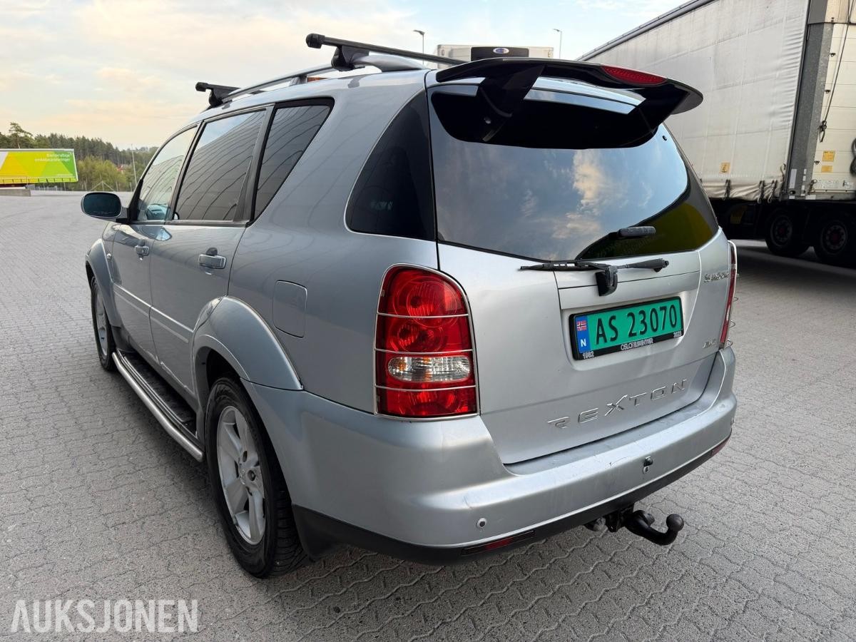 2009 SSANGYONG REXTON 4WD AUTOMAT HENGERFESTE SKINN