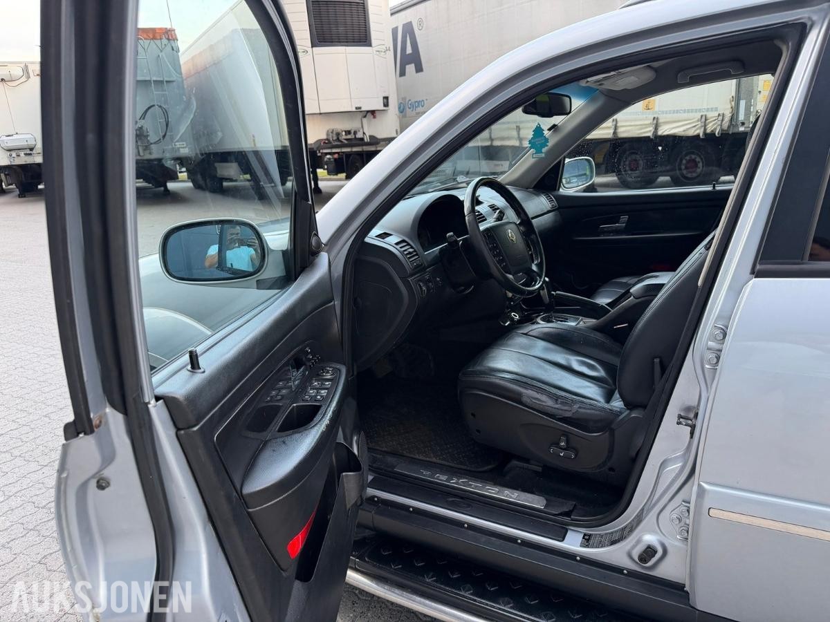 2009 SSANGYONG REXTON 4WD AUTOMAT HENGERFESTE SKINN