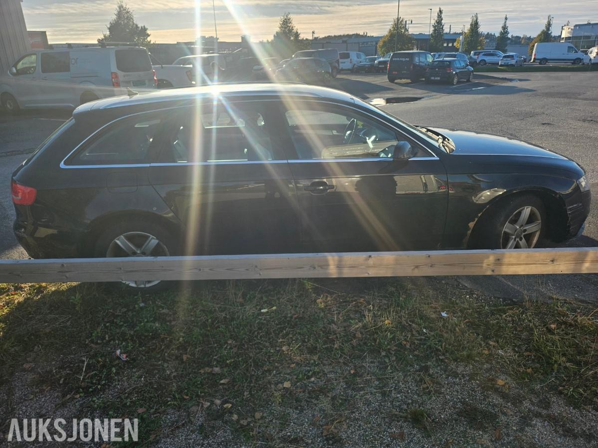 2012 AUDI A4 2.0 DIESEL 120HK MANUELL - REPARASJONSOBJEKT *INGEN MINSTEPRIS*