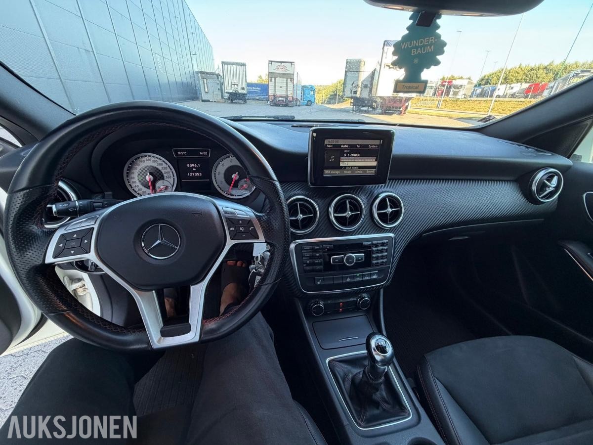 2012 MERCEDES-BENZ A180 AMG LINE HENGERFESTE