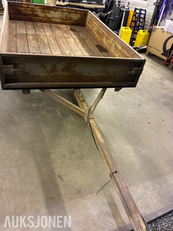 1974 Varehenger 499 kilo totalvekt