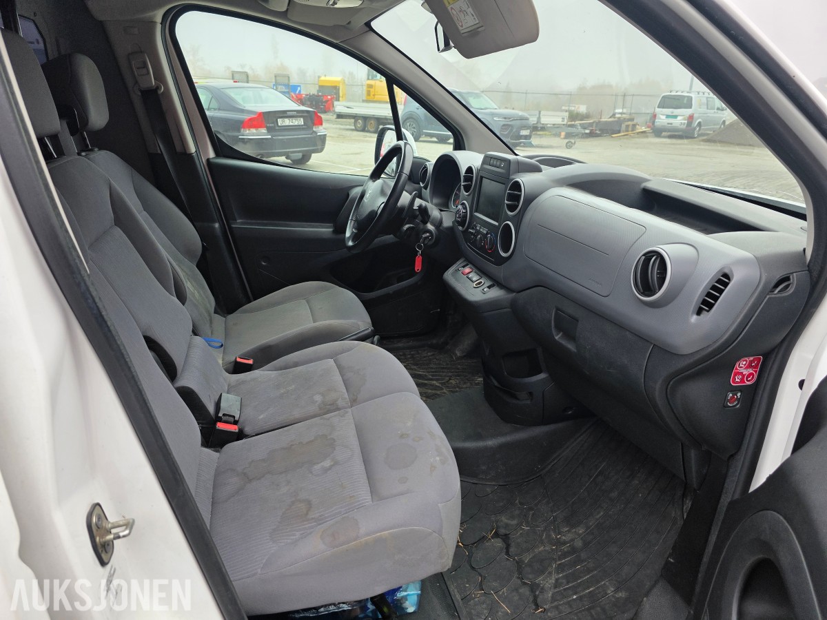 2016 Peugeot Partner 1.6-99 D reparasjons objekt/dele bil 0 i minstepris