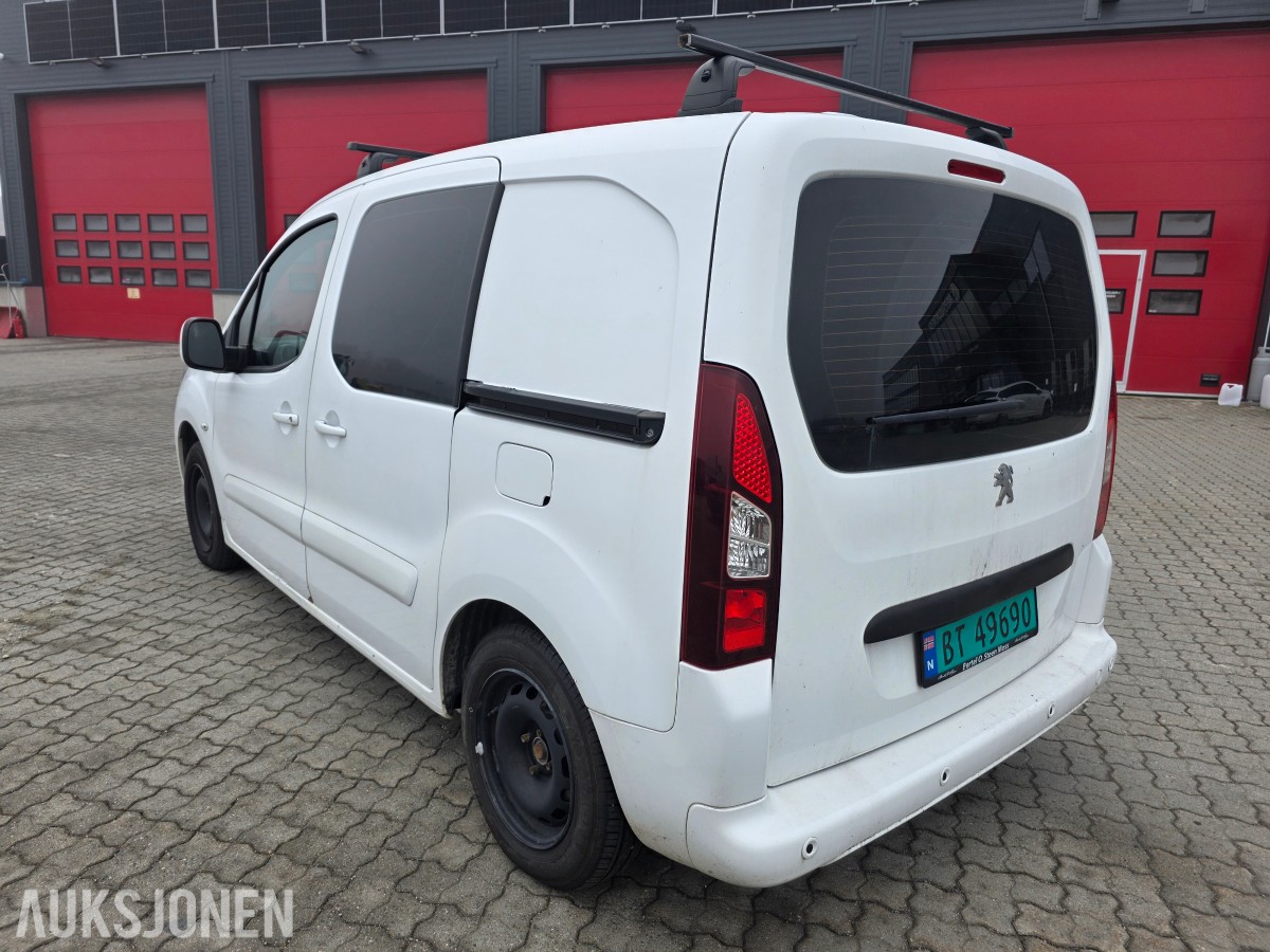 2016 Peugeot Partner 1.6-99 D reparasjons objekt/dele bil 0 i minstepris