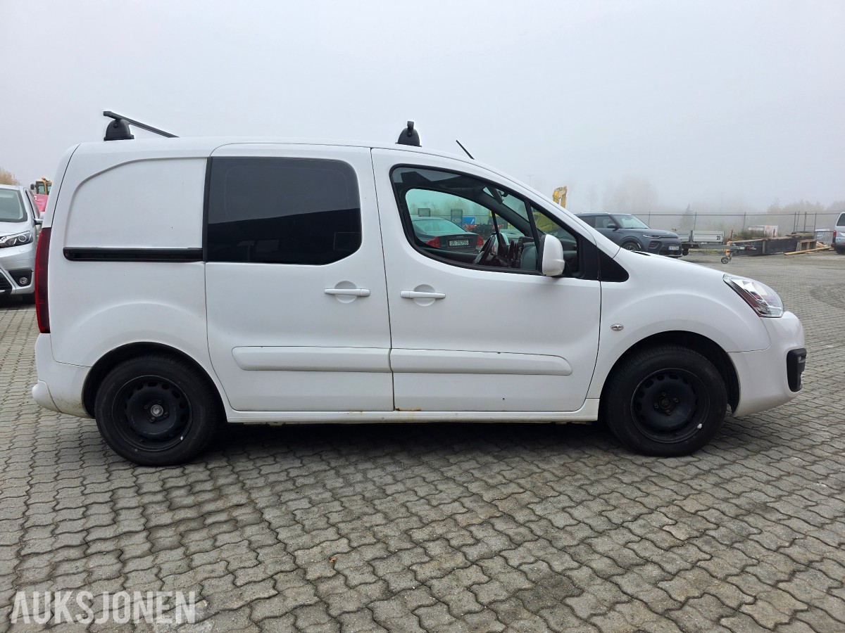 2016 Peugeot Partner 1.6-99 D reparasjons objekt/dele bil 0 i minstepris