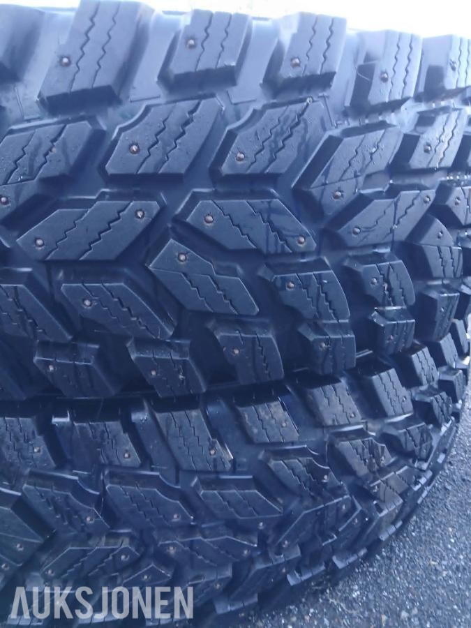 4222 Nokian TRI 440/80R24 + 480/80R38