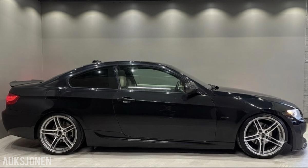 2013 BMW 320D COUPE M-SPORT 163HK AUTOMAT HARMAN/KARDON