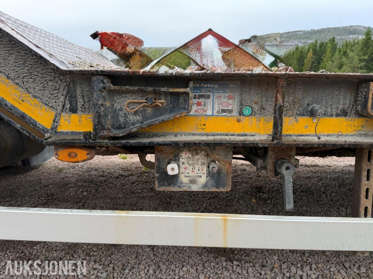 2014 NC Maskinhenger JA-30L - 3-akslet maskinhenger med kjøreramper