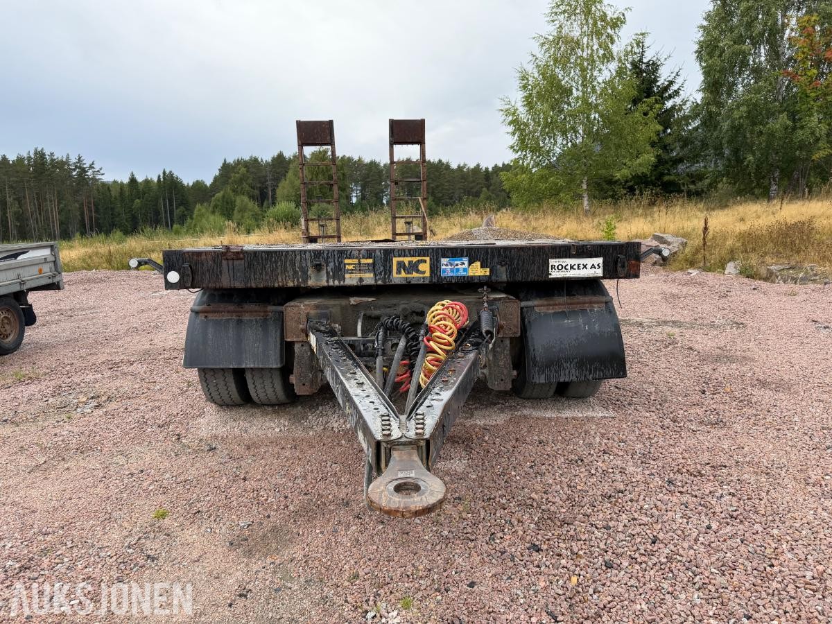 2014 NC Maskinhenger JA-30L - 3-akslet maskinhenger med kjøreramper