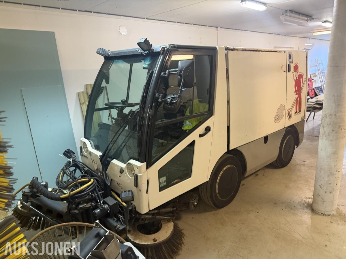 2011 Aebi MFH2500 Feiemaskin, 6057 t