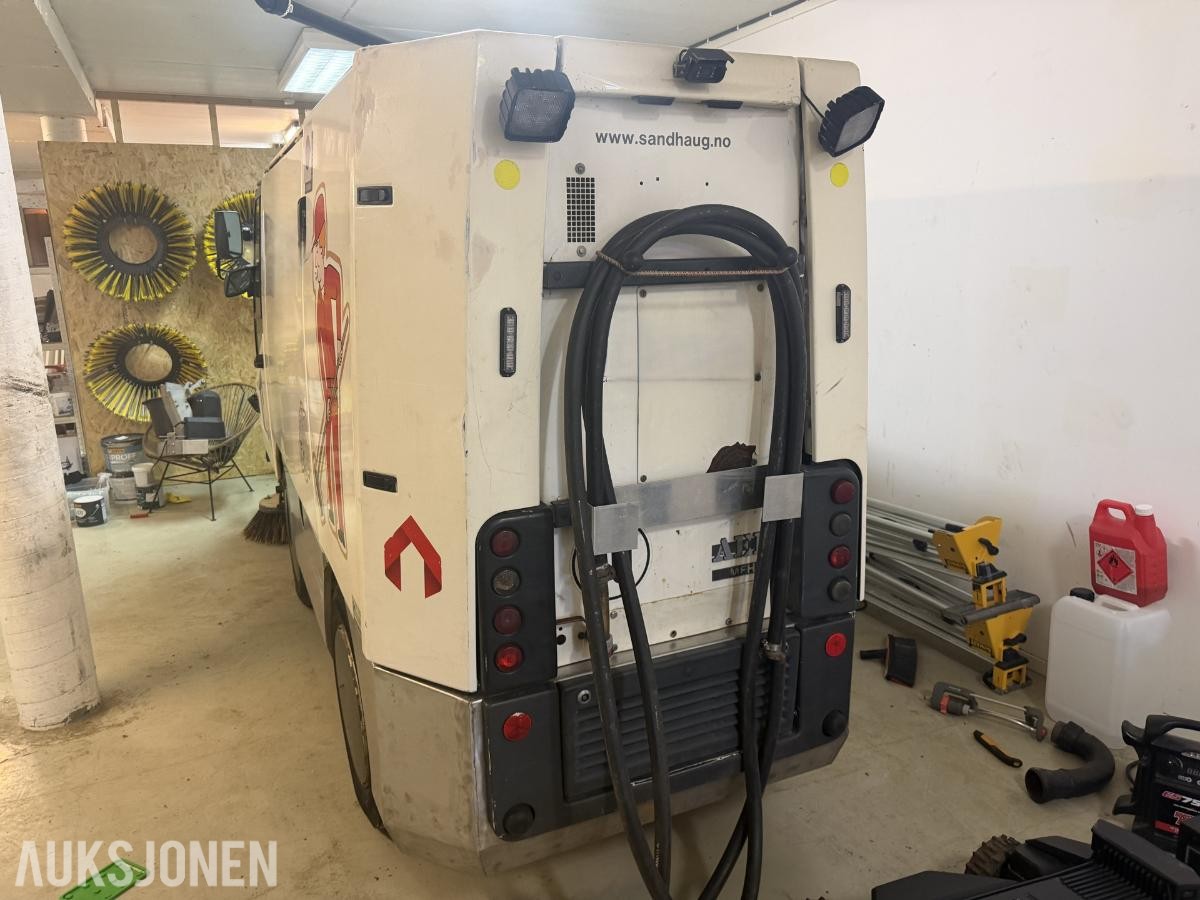 2011 Aebi MFH2500 Feiemaskin, 6057 t