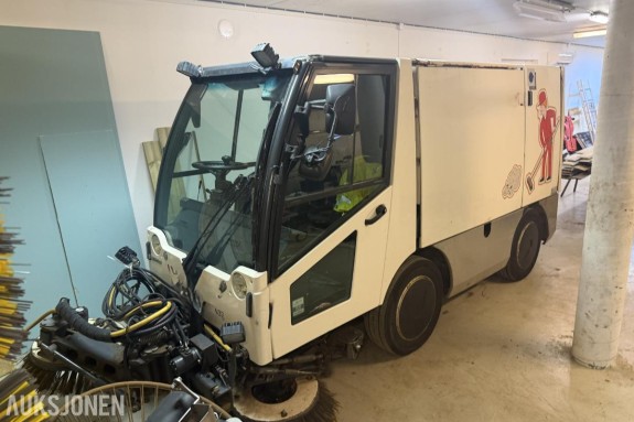 2011 Aebi MFH2500 Feiemaskin, 6057 t