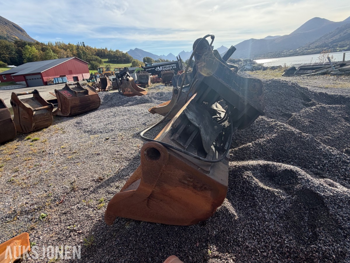 Hydraulisk tilt-/pusseskuffe - S70 Feste