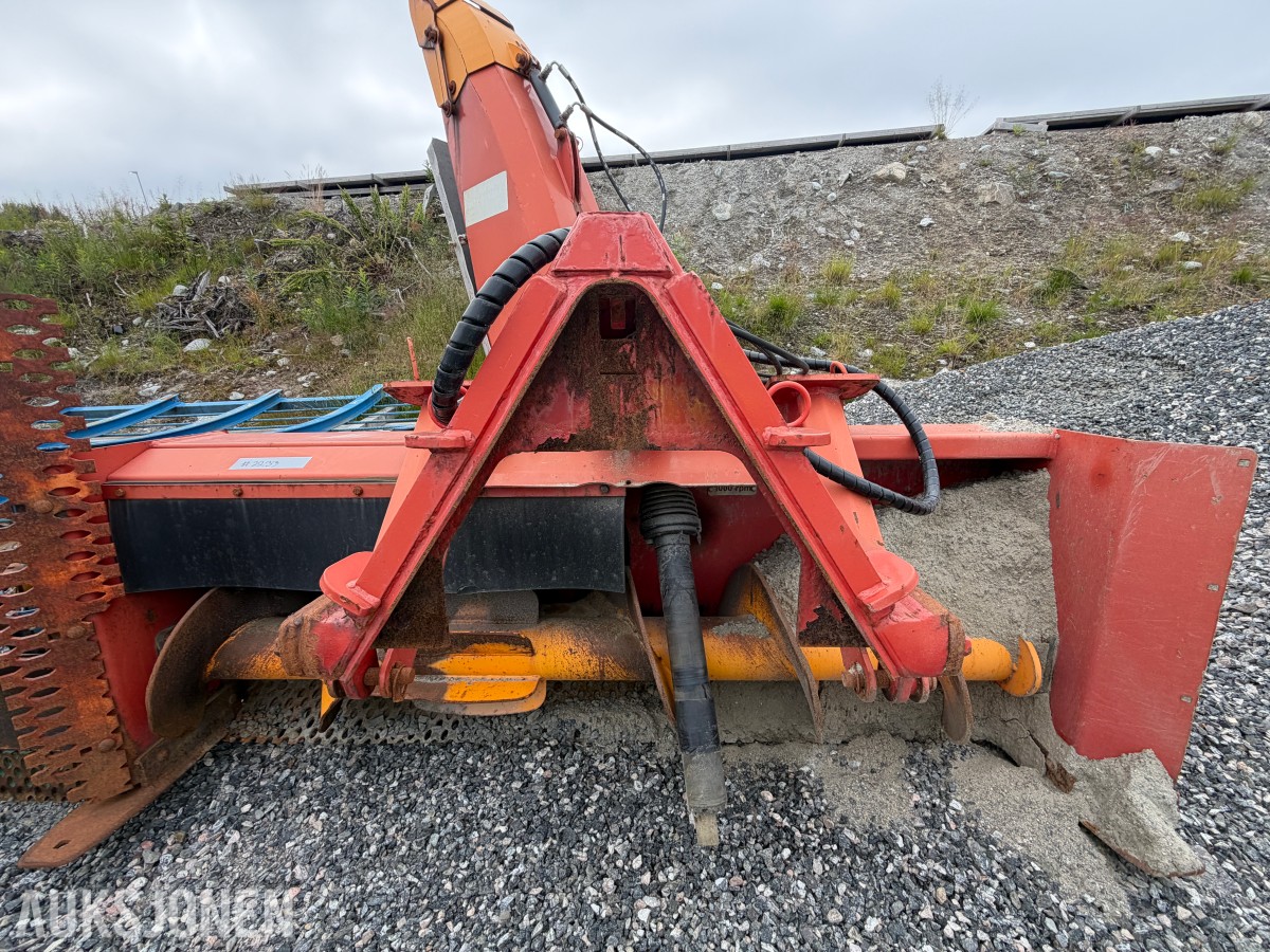 Duun TF256 - To trinns snøfres