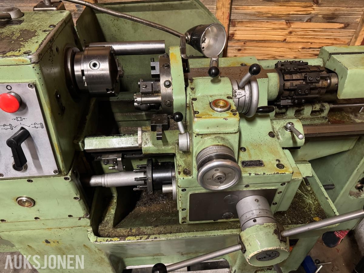 1975 NSZ 1G325 Revolver dreiebenk
