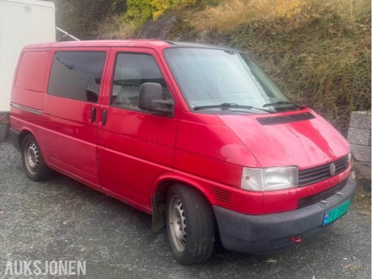 2003 Volkswagen Transporter 2.5 Diesel 102hk Webasto, Cruisekontroll, Hengerfeste