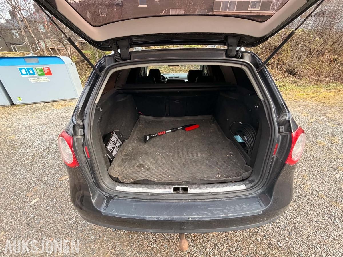 2006 Volkswagen Passat 2.0 140hk   4MOTION HENGERFESTE NAVIGASJON 
