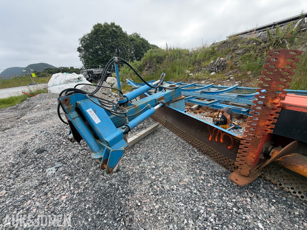 Lilleseth  snøskjær/brøyteskjær/bakskjær til traktor
