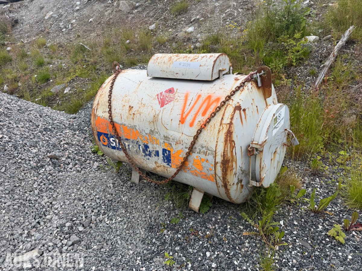 Diesel tank