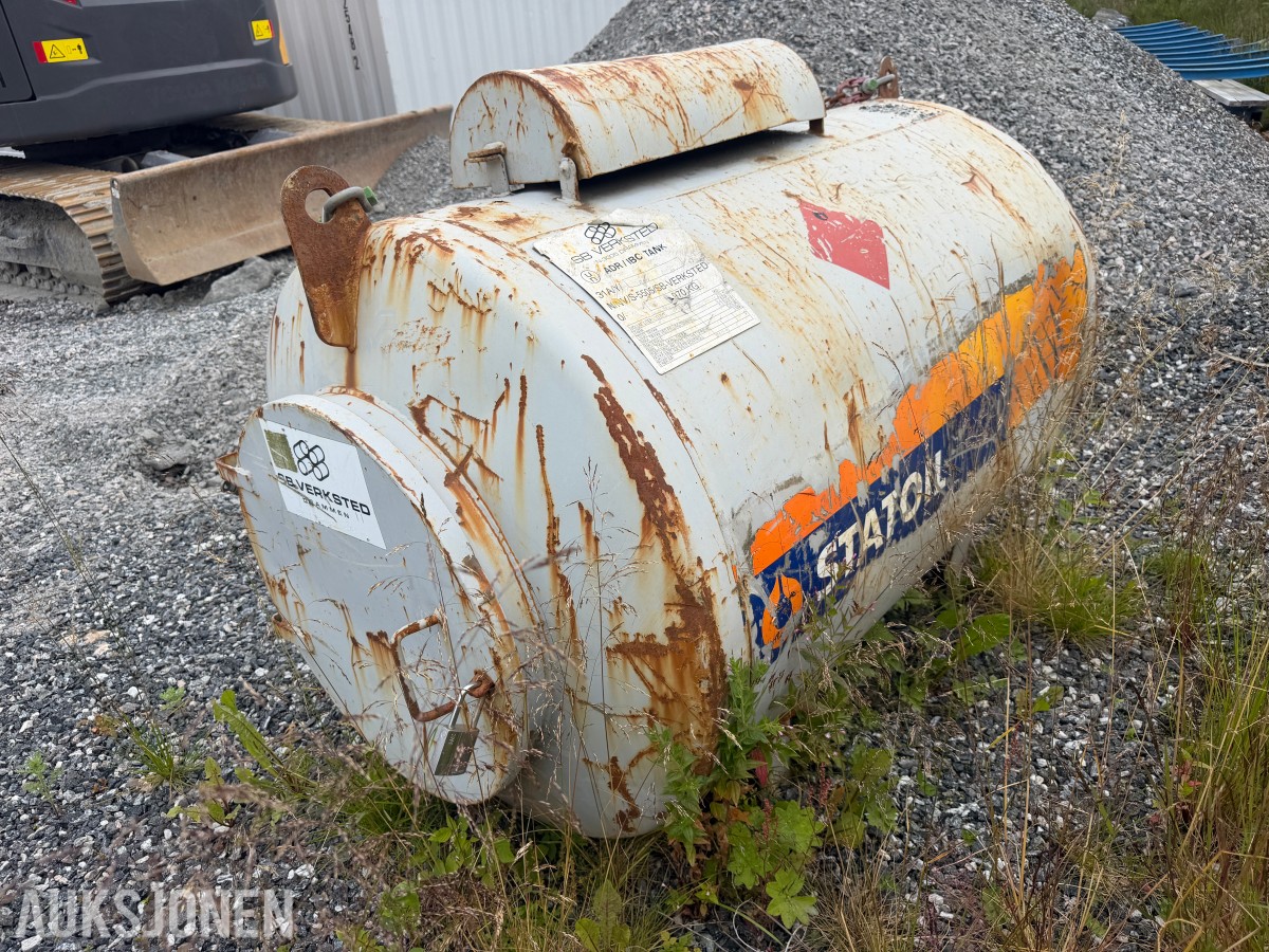 Diesel tank