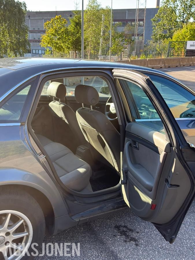 2002 AUDI A4 1.9 TDI 131HK EU OK TIL 08.2027