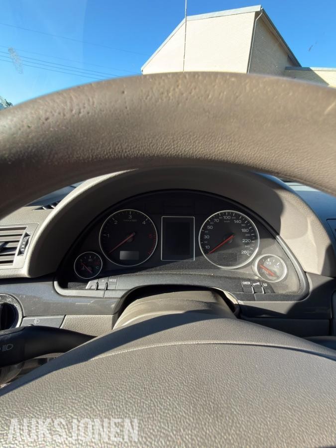 2002 AUDI A4 1.9 TDI 131HK EU OK TIL 08.2027