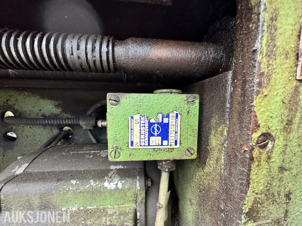 Huber & Moser KG automatisk metallsag – 380 V – automatisk mating – kjøling