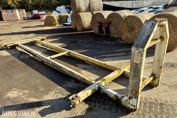 Krokramme med containerfeste. 6,6 meter.