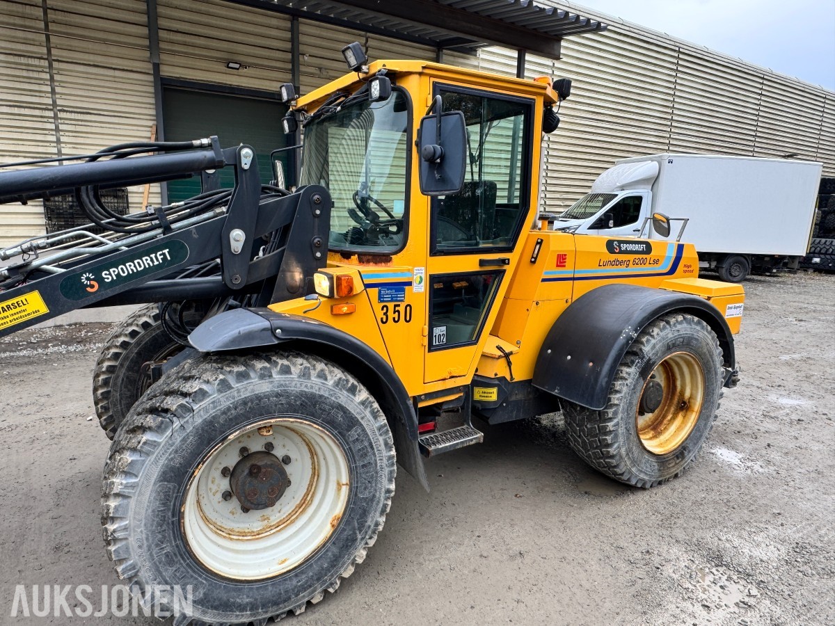 2011 Lundberg 345 LSE med skuffe kun 3155 timer