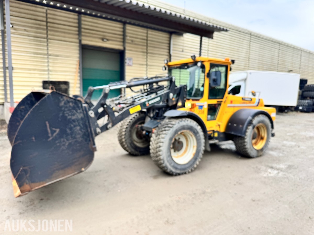 2011 Lundberg 345 LSE med skuffe kun 3155 timer
