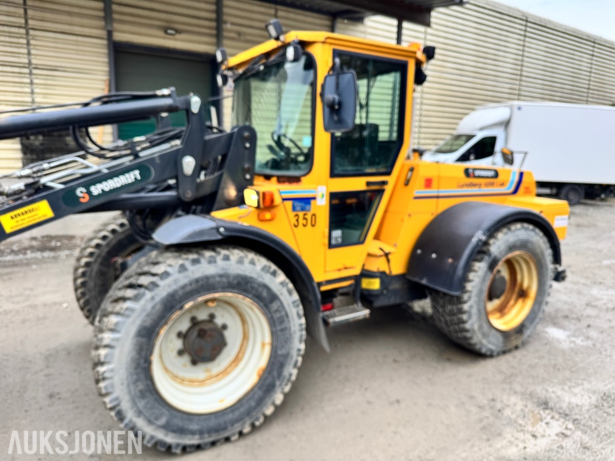 2011 Lundberg 345 LSE med skuffe kun 3155 timer