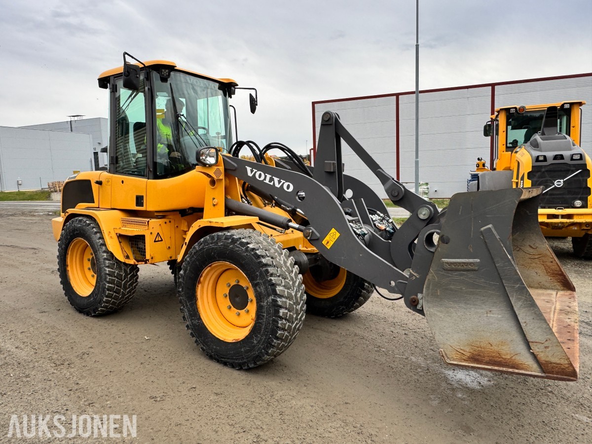 2015 Volvo L35G Hjullaster, 1614 timer, skuffe, hydraulikkuttak