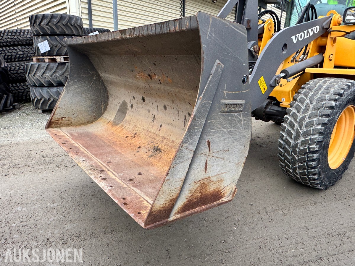 2015 Volvo L35G Hjullaster, 1614 timer, skuffe, hydraulikkuttak