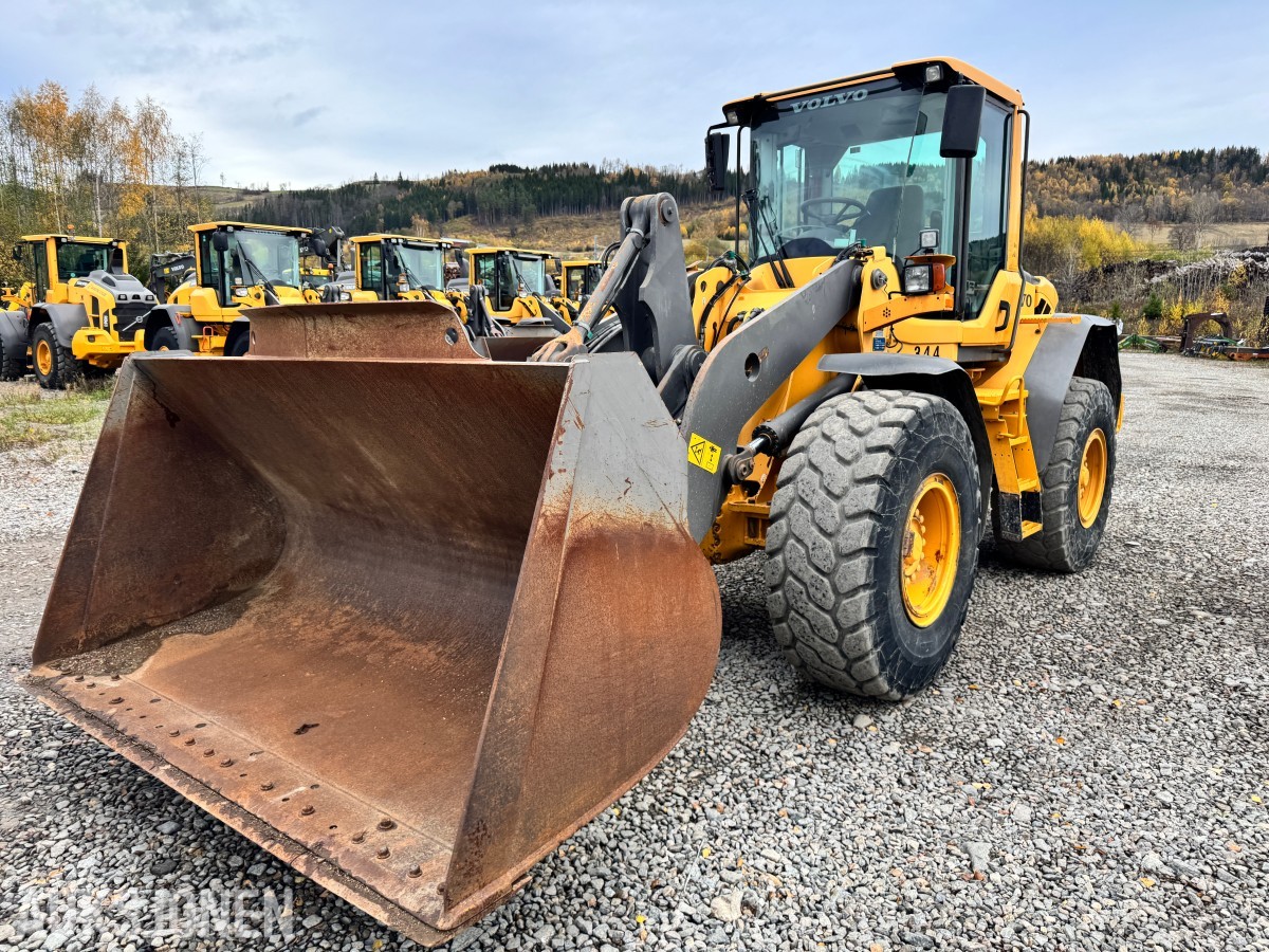 2010 Volvo L70F Hjullaster, 6694 t, skuffe, BM-feste, sentralsmøring