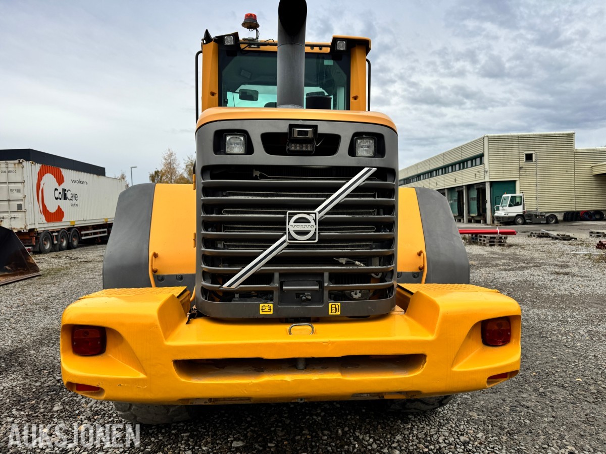 2010 Volvo L70F Hjullaster, 6694 t, skuffe, BM-feste, sentralsmøring