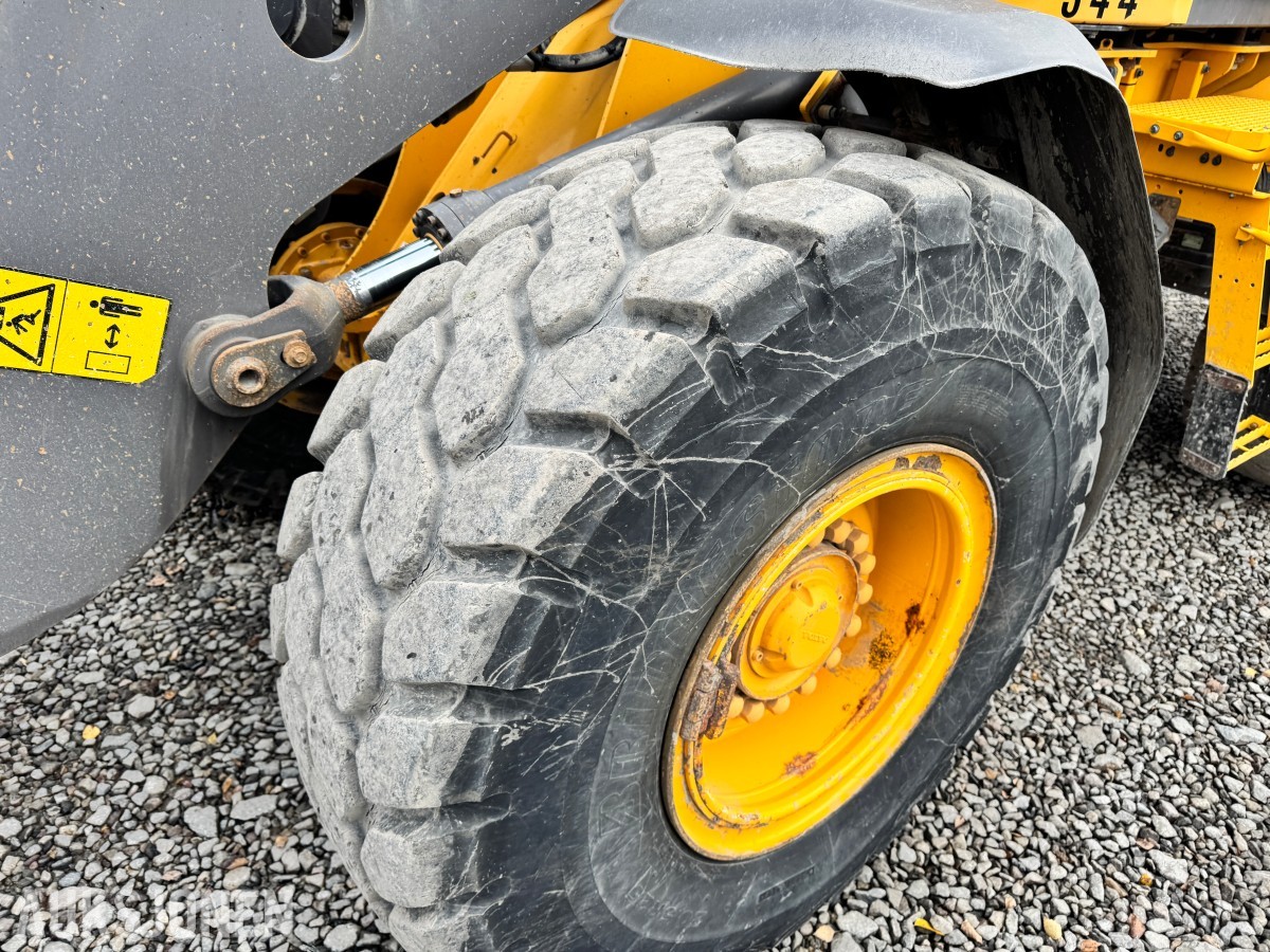 2010 Volvo L70F Hjullaster, 6694 t, skuffe, BM-feste, sentralsmøring