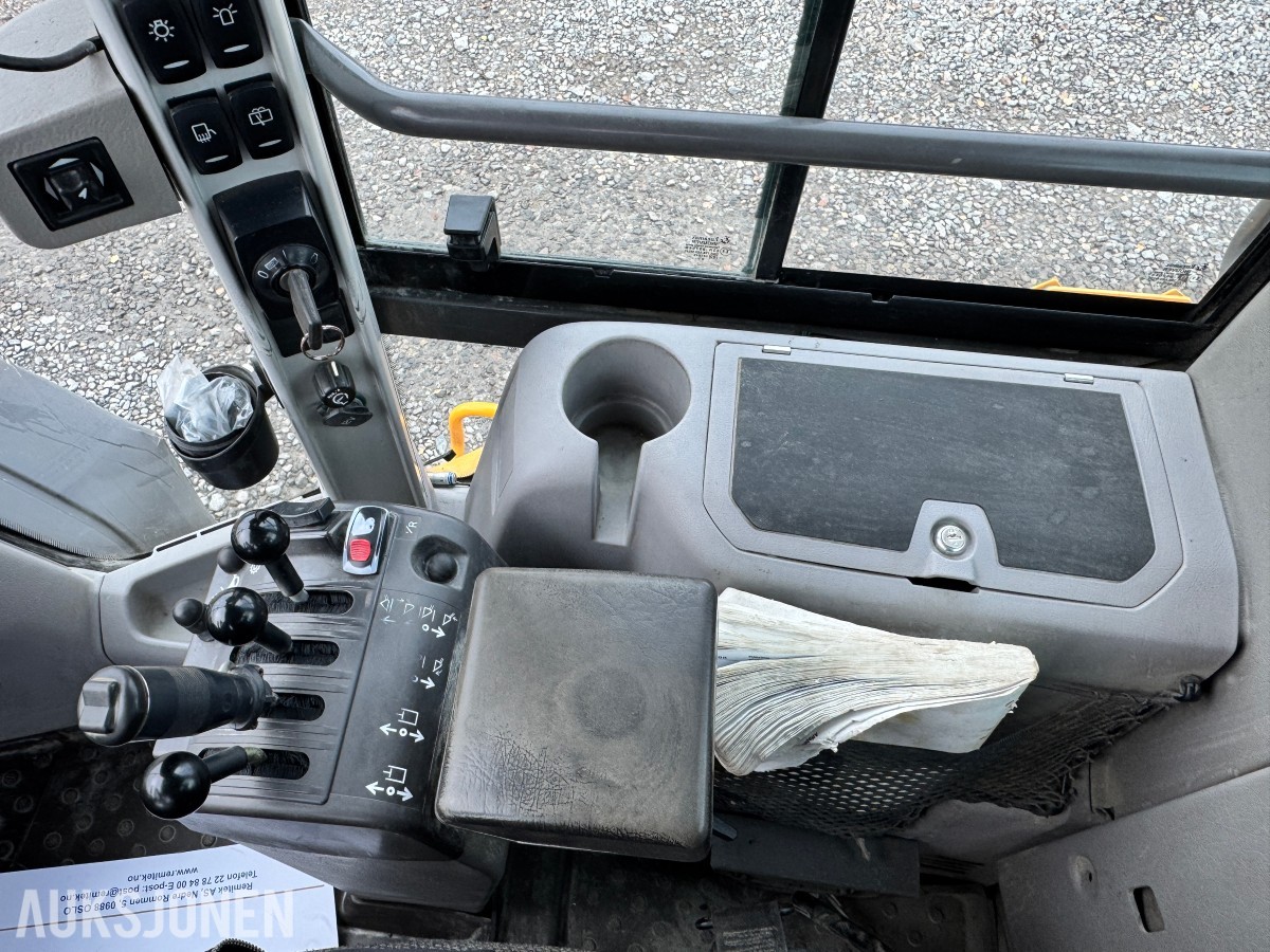 2010 Volvo L70F Hjullaster, 6694 t, skuffe, BM-feste, sentralsmøring