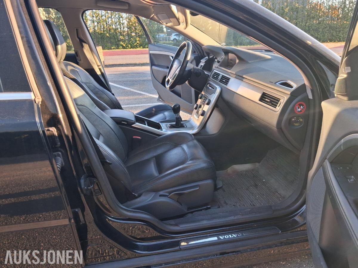 2012 VOLVO V70 1.6 DIESEL 114HK SKINNSETER S+V DEKK *INGEN MINSTEPRIS*