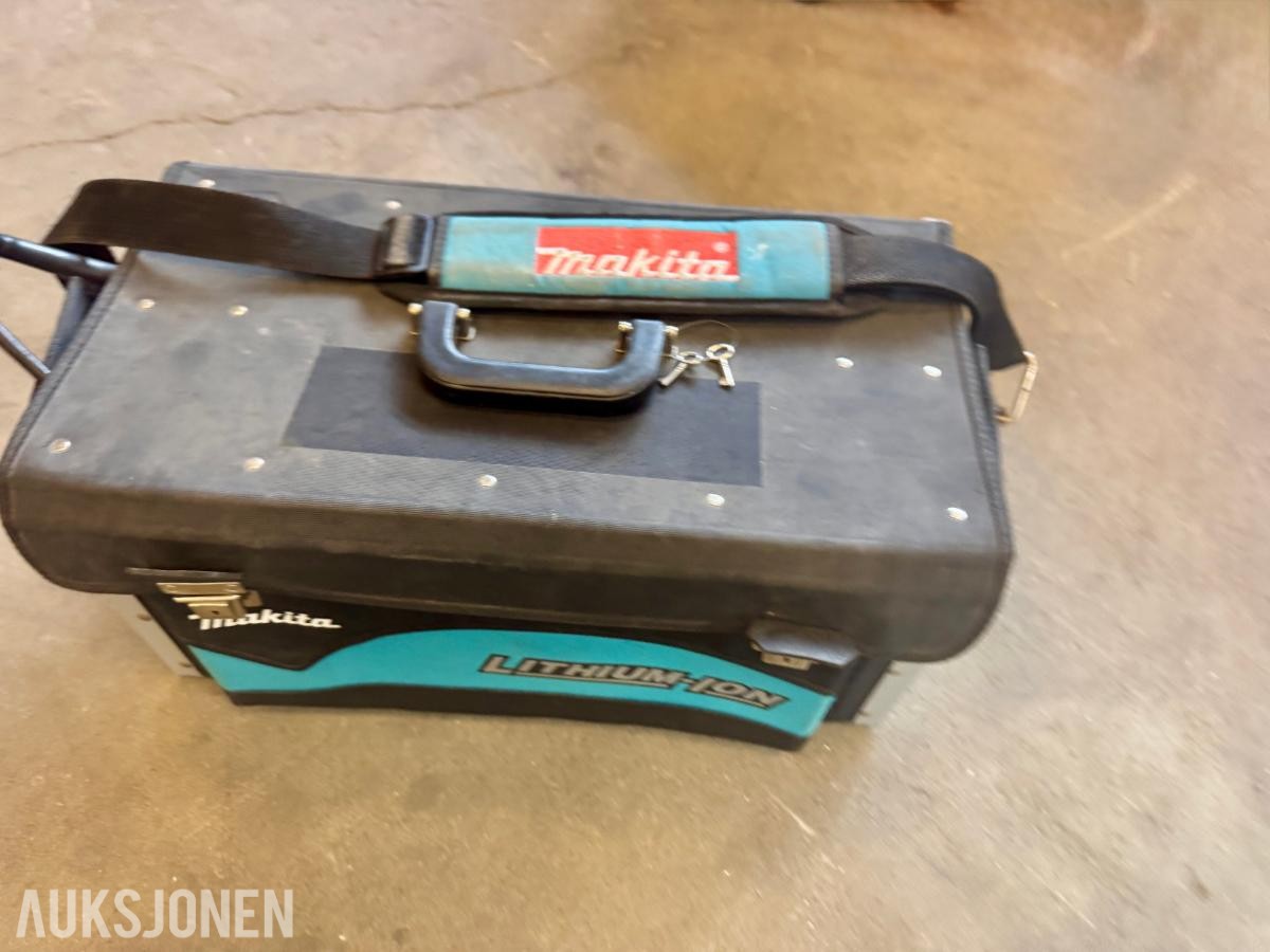 2012 Makita GA9010C vinkelsliper 230 mm 2000 W med koffert
